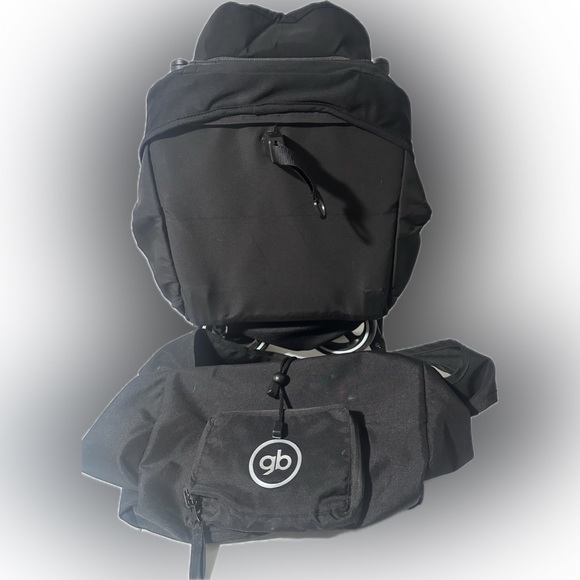 Compact Black Stroller - Picture 7 of 7